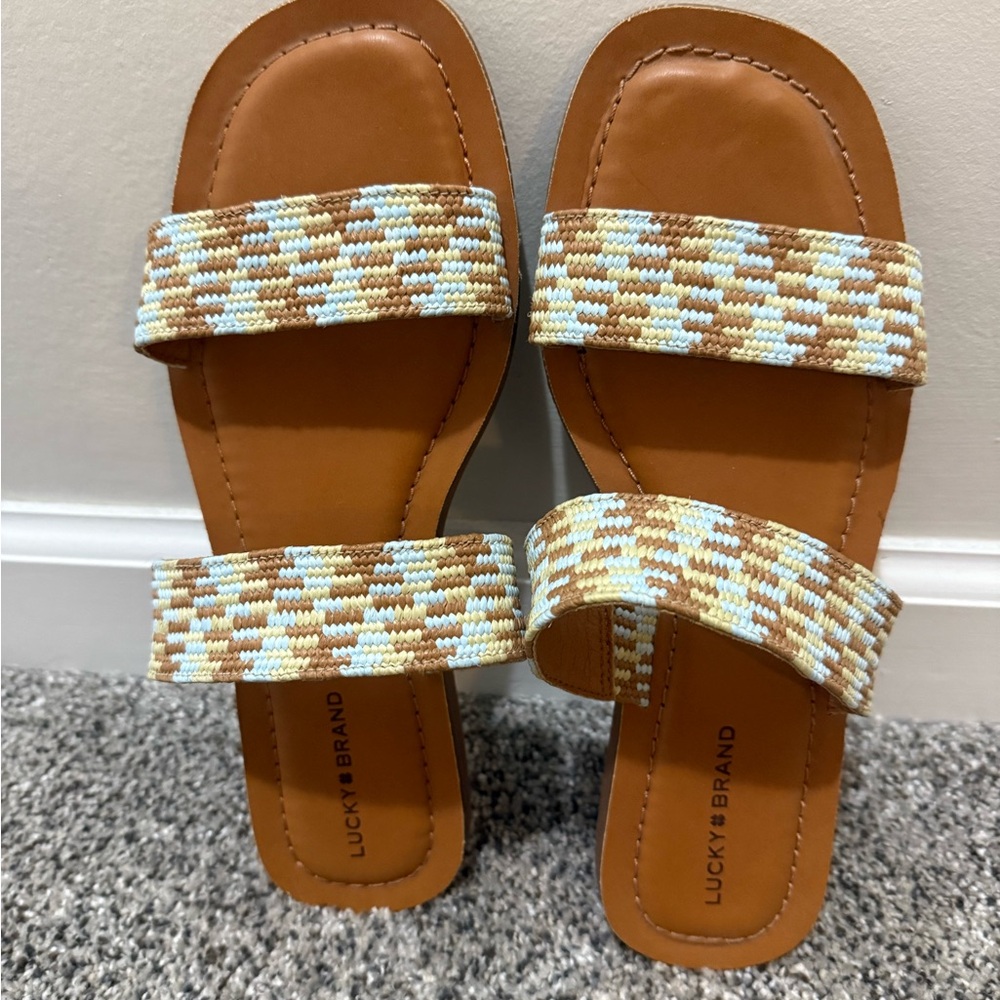 Lucky Brand Women's Woven Tan and Light Blue Sandals